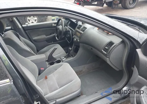 2003 Honda Accord 2.4 Lx из США, поврежденный, VIN 1HGCM56393A138264